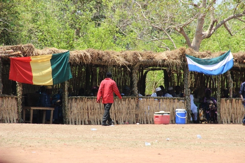 Lagine enun Salone Taxamasena